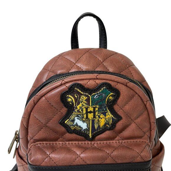 Loungefly Harry Potter Hogwarts Crest Quilted Brown Mini Backpack With Keychain - Picture 2 of 11
